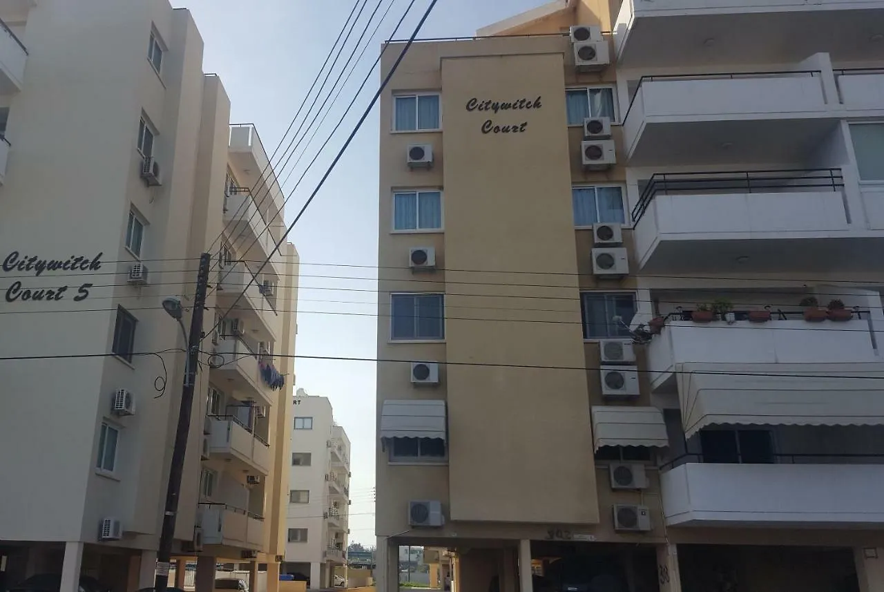 Makenzy Apartment Larnaca